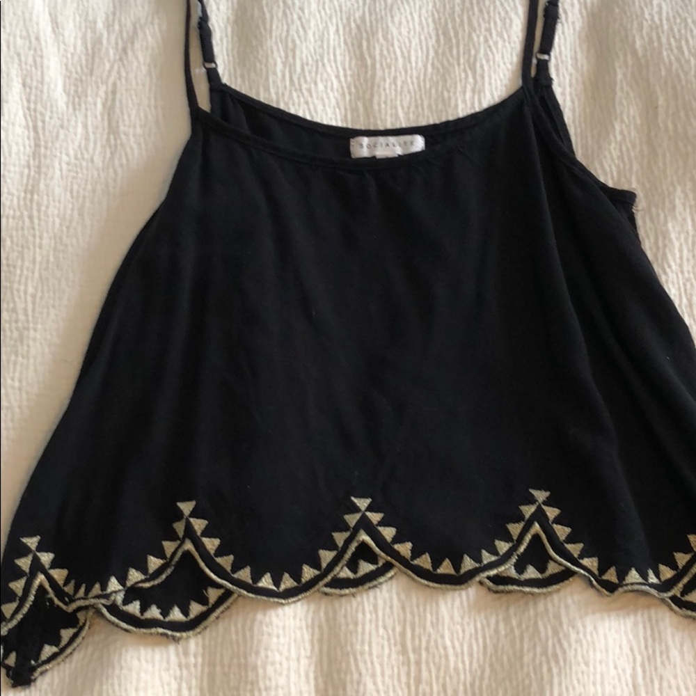 Socialite black crop tank top